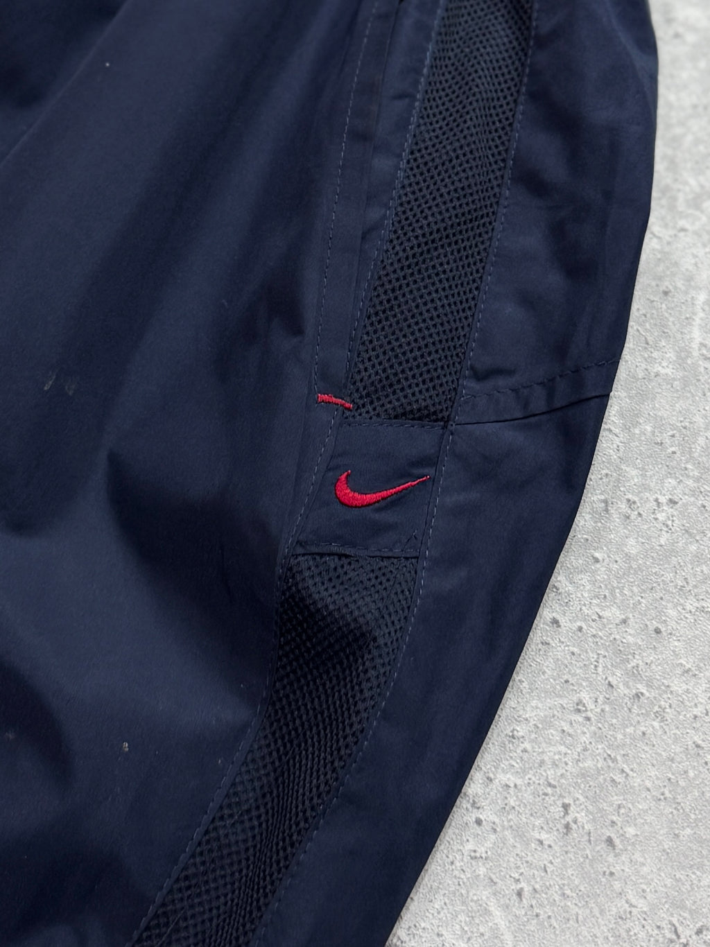 Vintage 2000s Nike Track Pants (M)