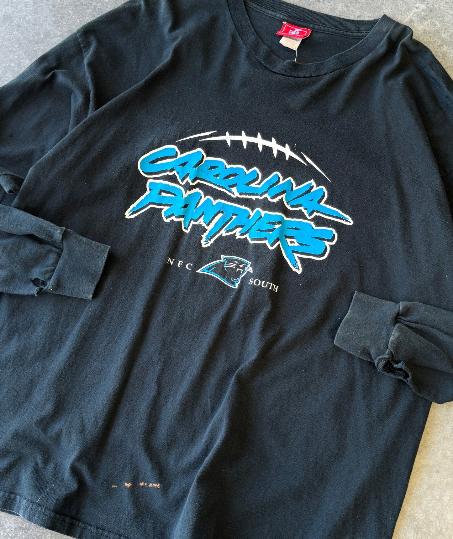 Vintage Carolina Panthers NFL Long Sleeve Tee (2XL)