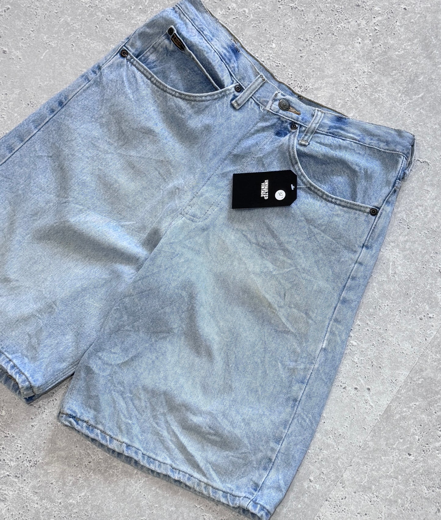 Vintage 00s Lee Denim Jorts (32")