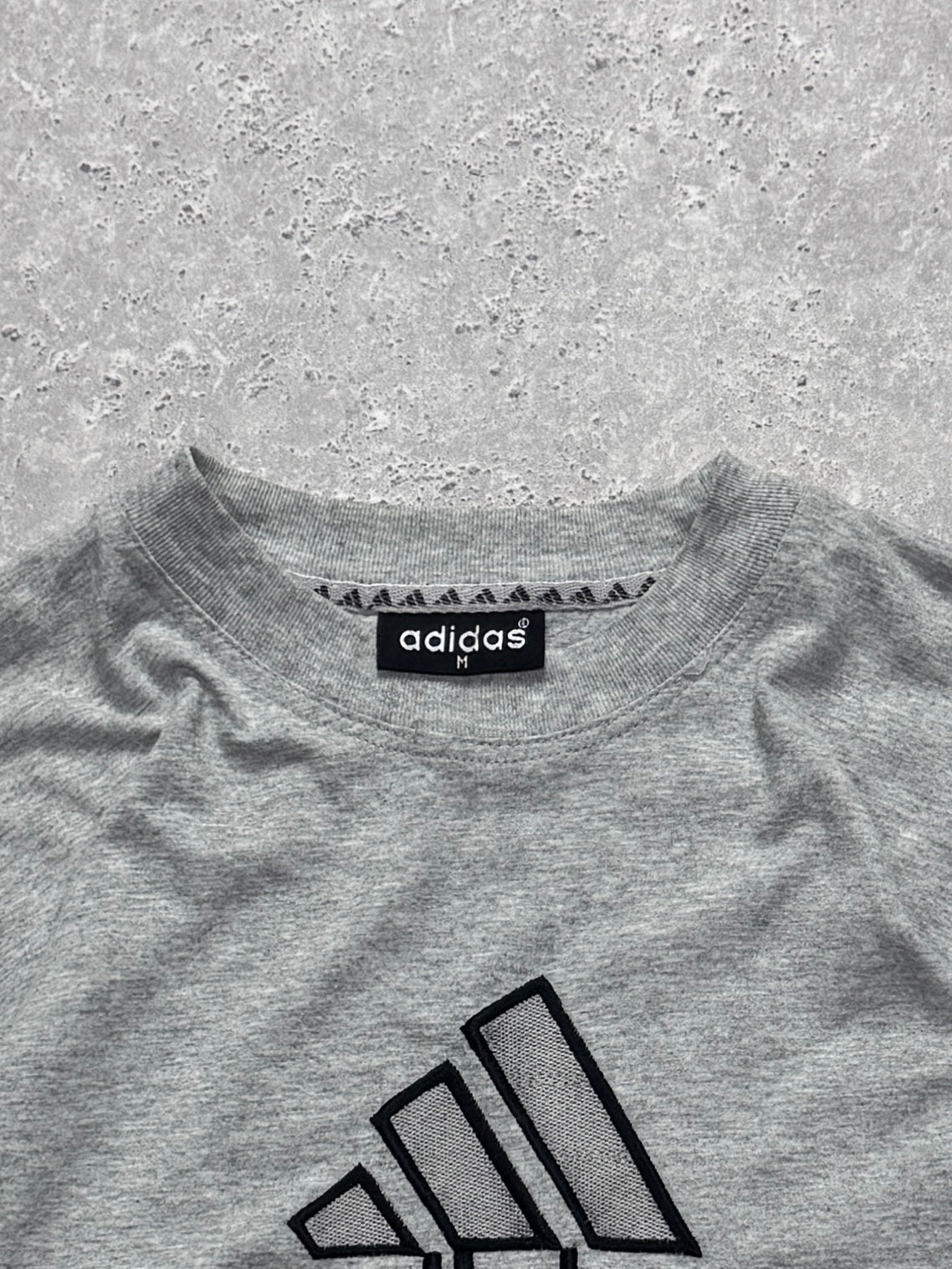 Vintage 90s Adidas Embroidered Spellout Tee (M)