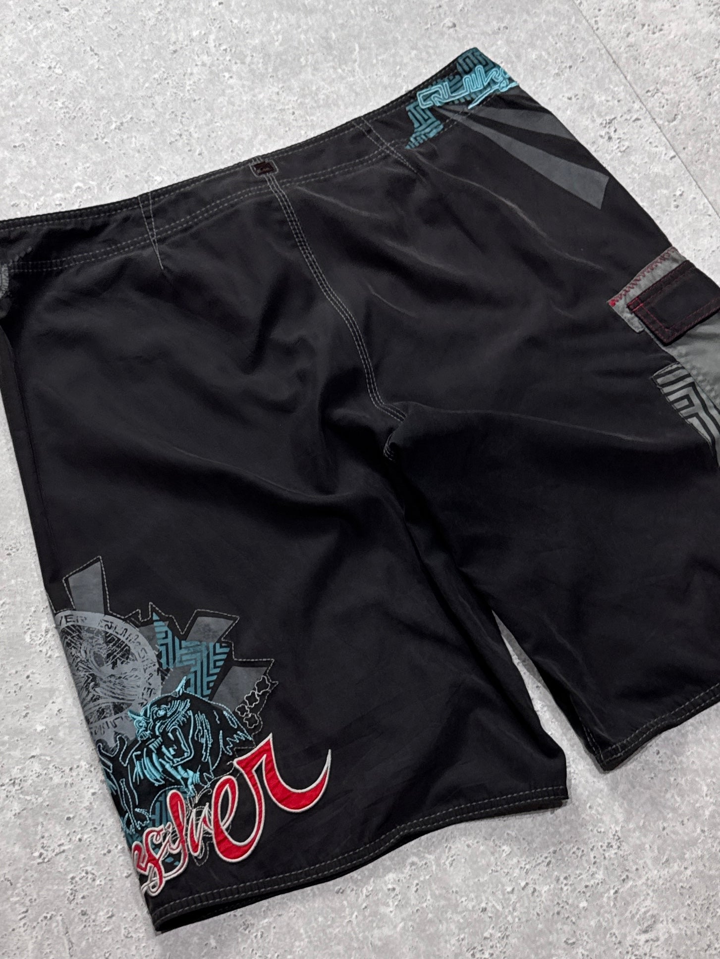 Vintage Y2K Quiksilver Boardshorts (36”)