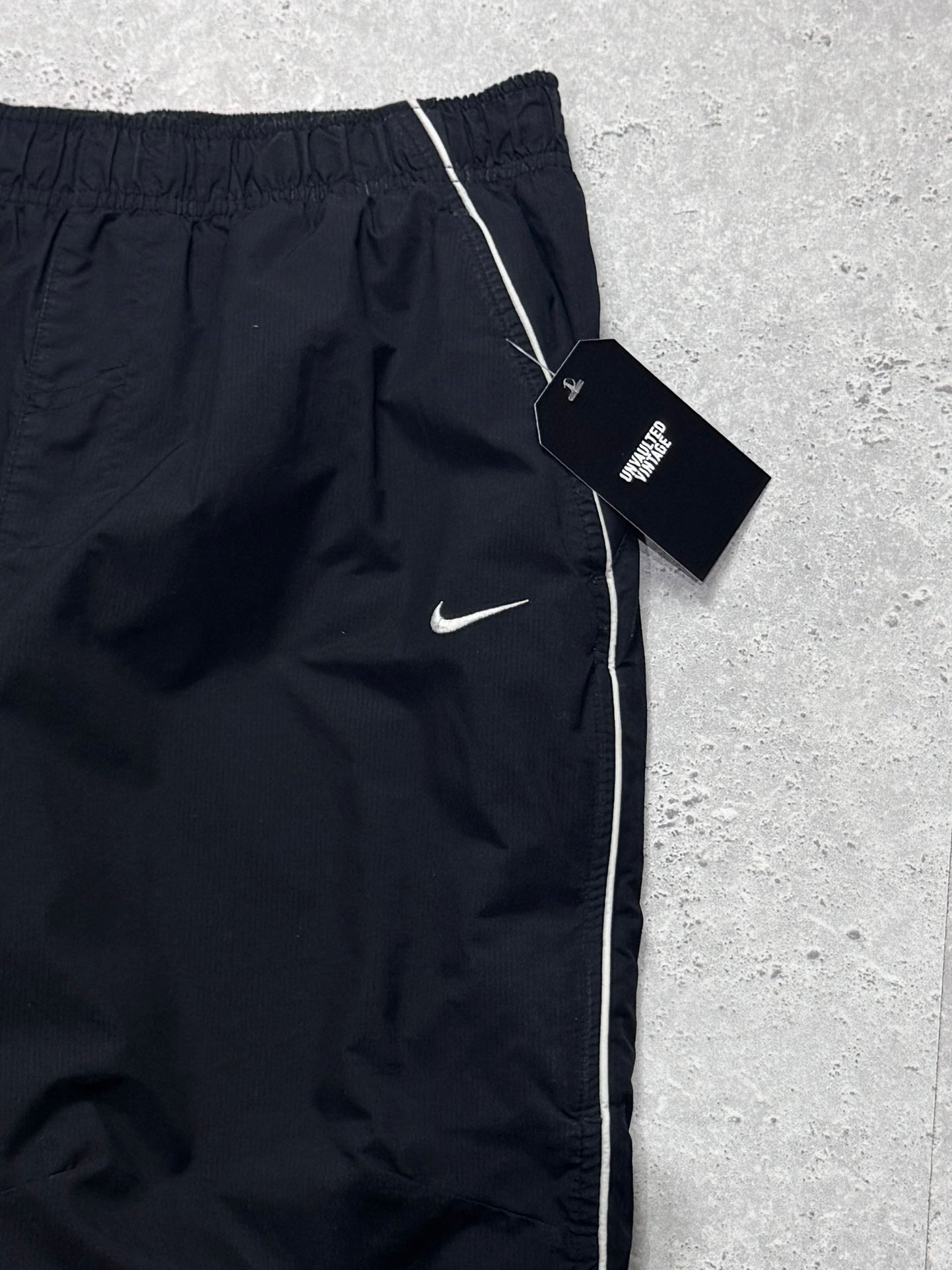 Vintage 2000s Nike Adjustable 3/4 Track Shorts (30")