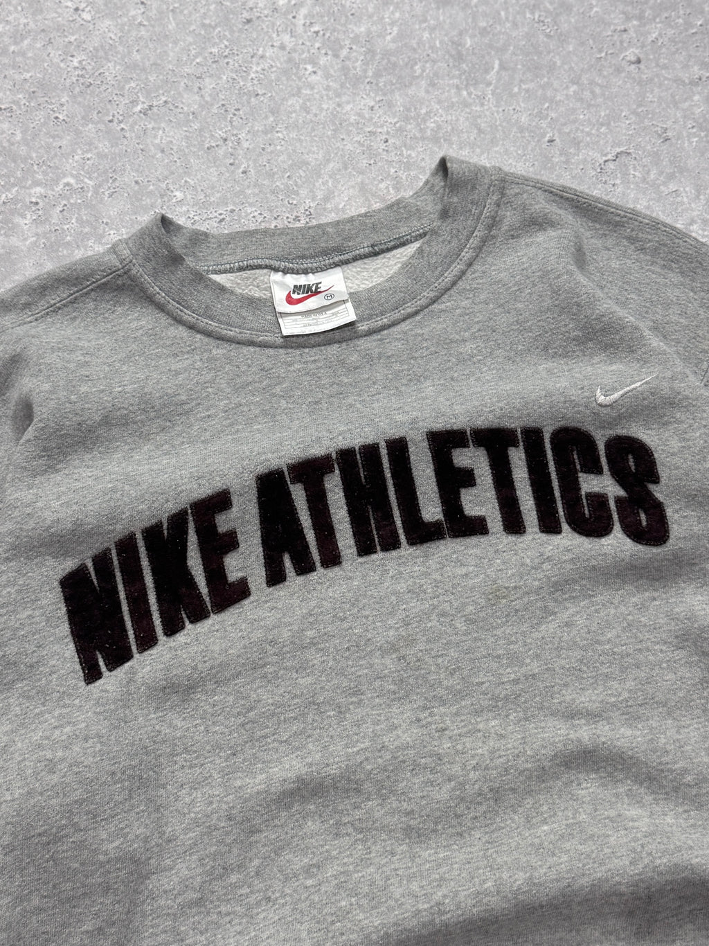 Vintage 90s Nike Athletics Spellout Sweater (L)
