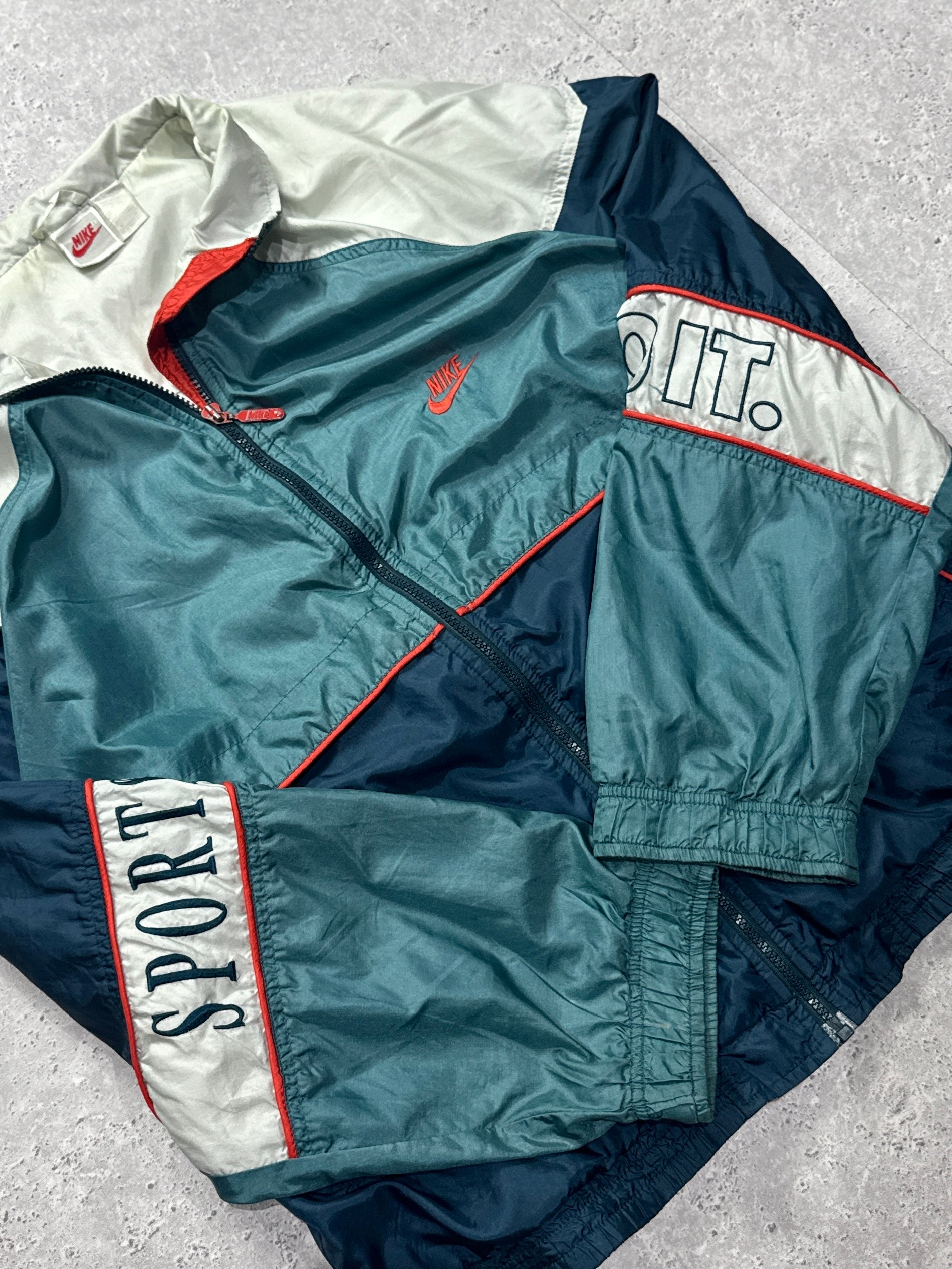 Vintage 90s Nike Sports Windbreaker Jacket (XL)