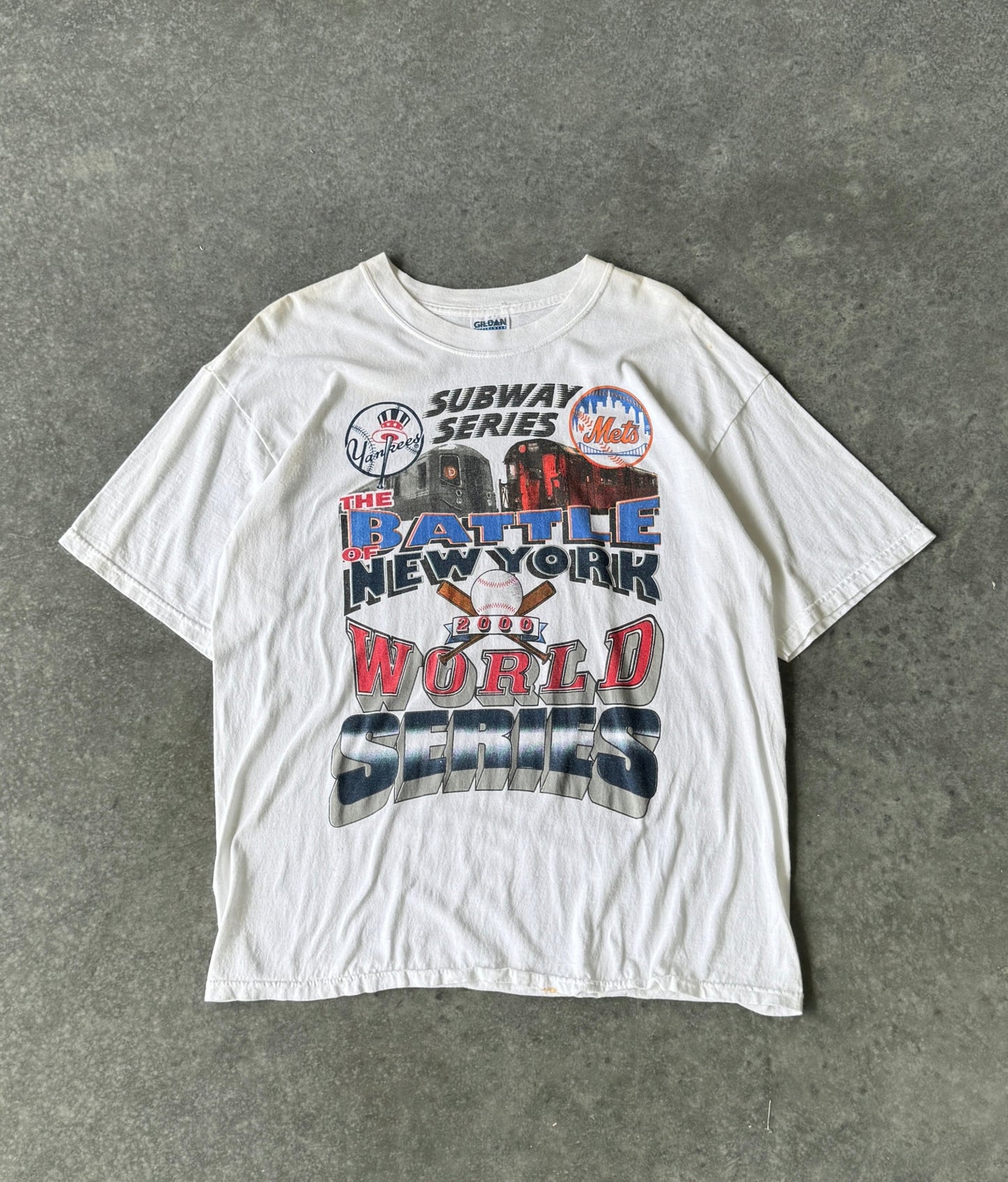 Vintage 00' New York World Series MLB Tee (XL)