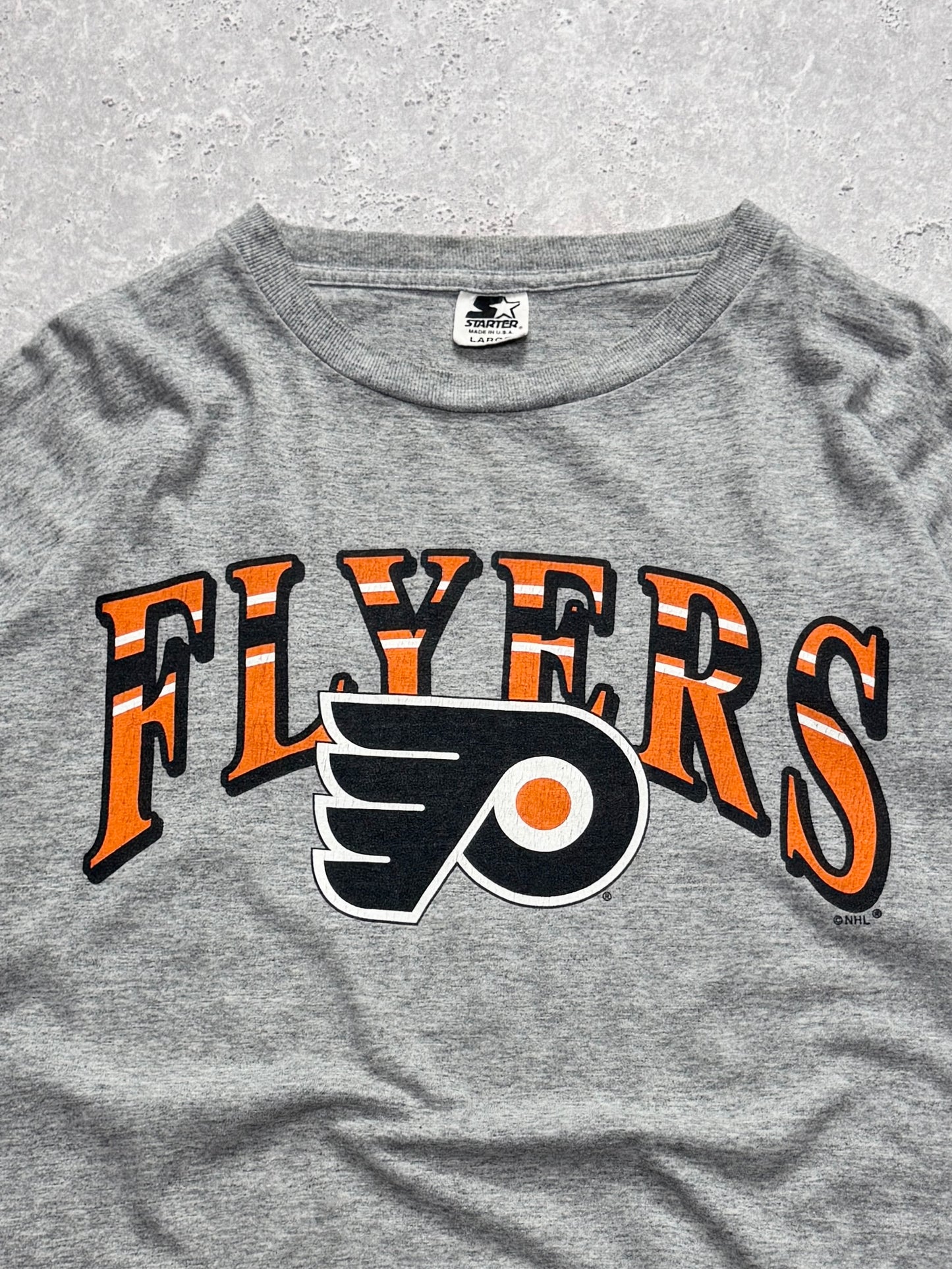 Vintage Philadelphia Flyers NHL Tee (XL)