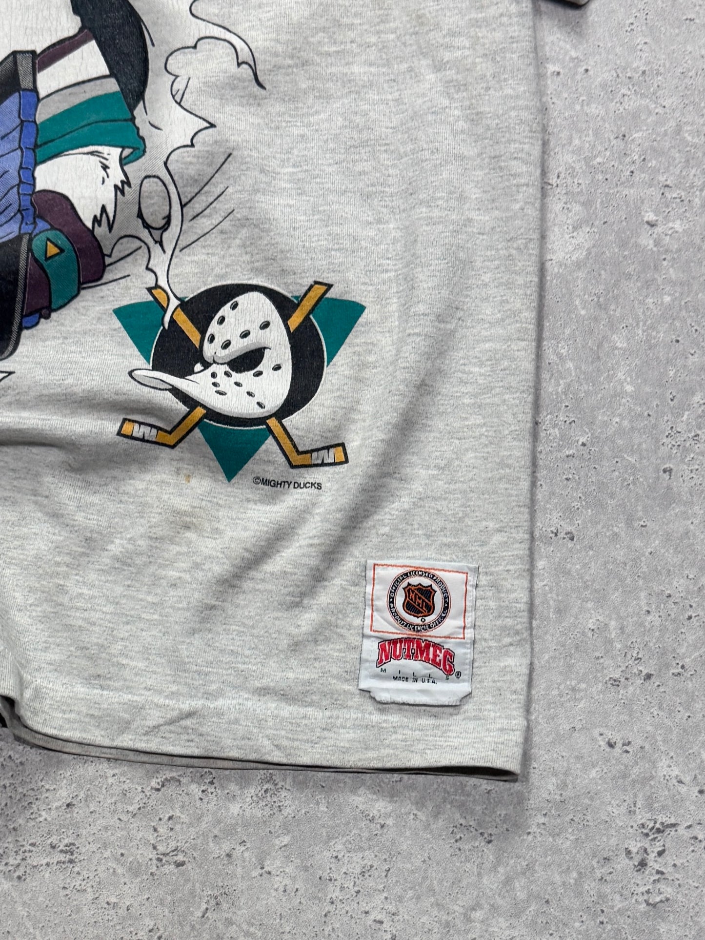 Vintage 90s Anaheim Mighty Ducks NHL Tee (L)