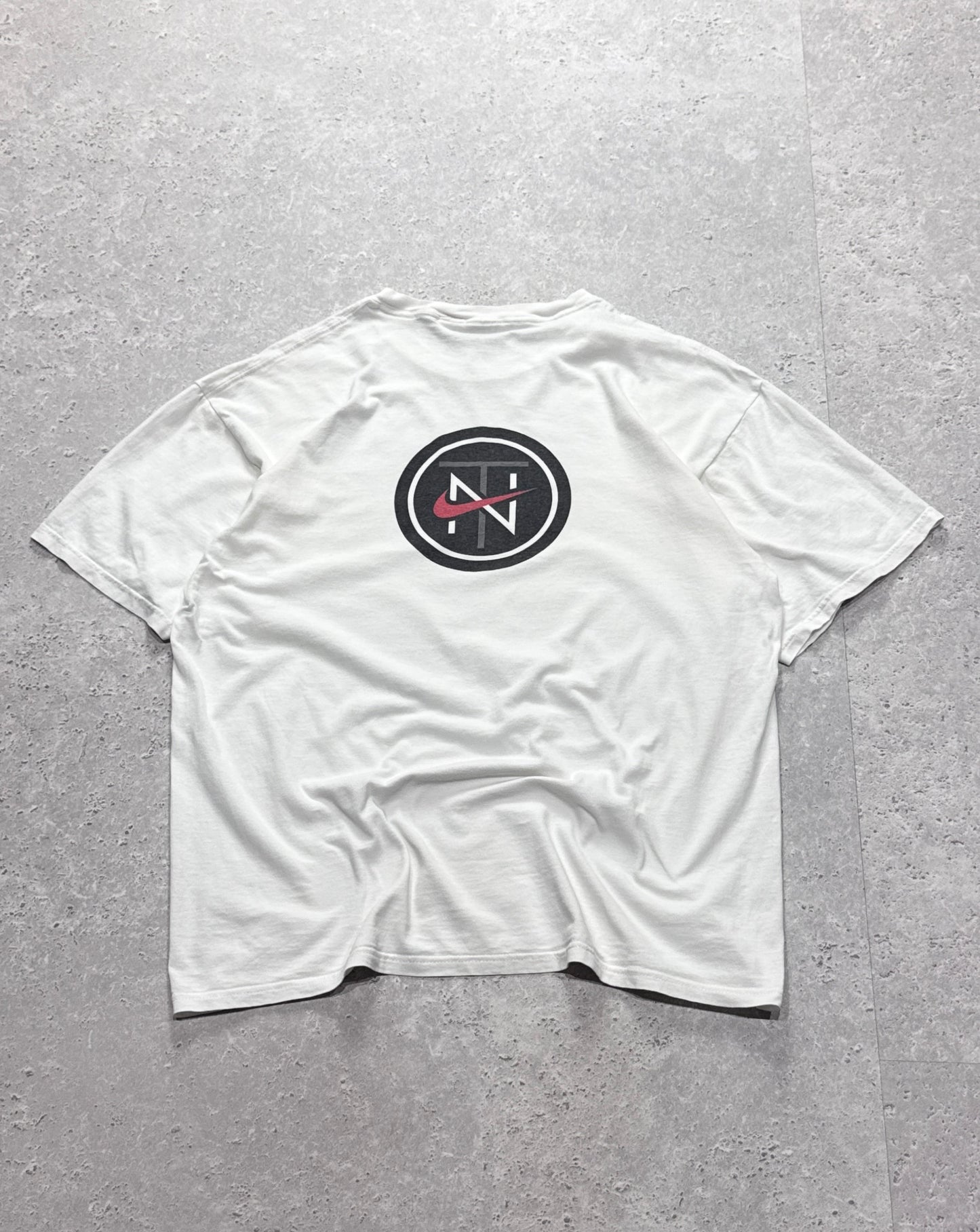 Vintage 90s Nike Town New York (XL)