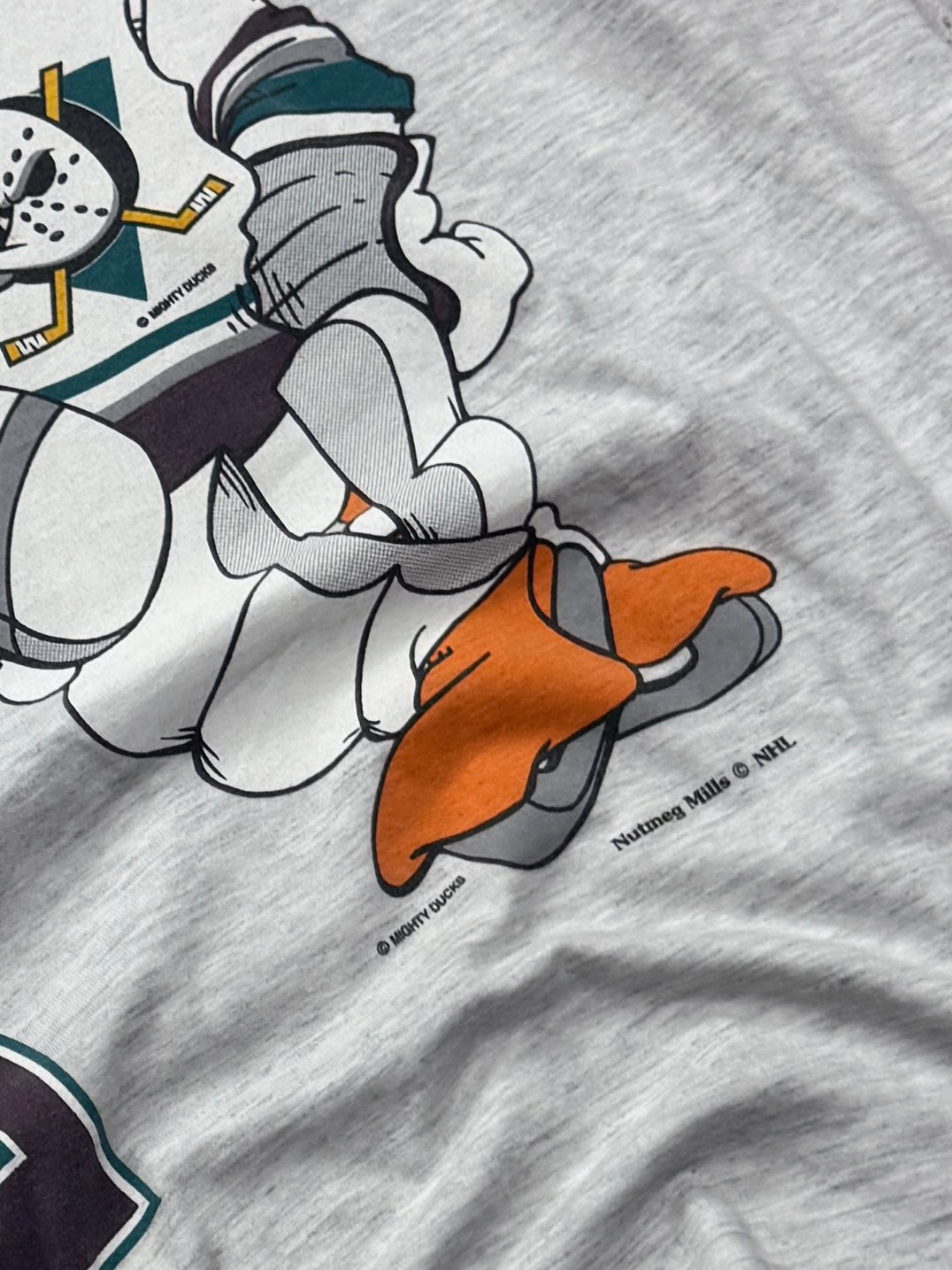 Vintage 90s Anaheim Mighty Ducks NHL Tee (L)