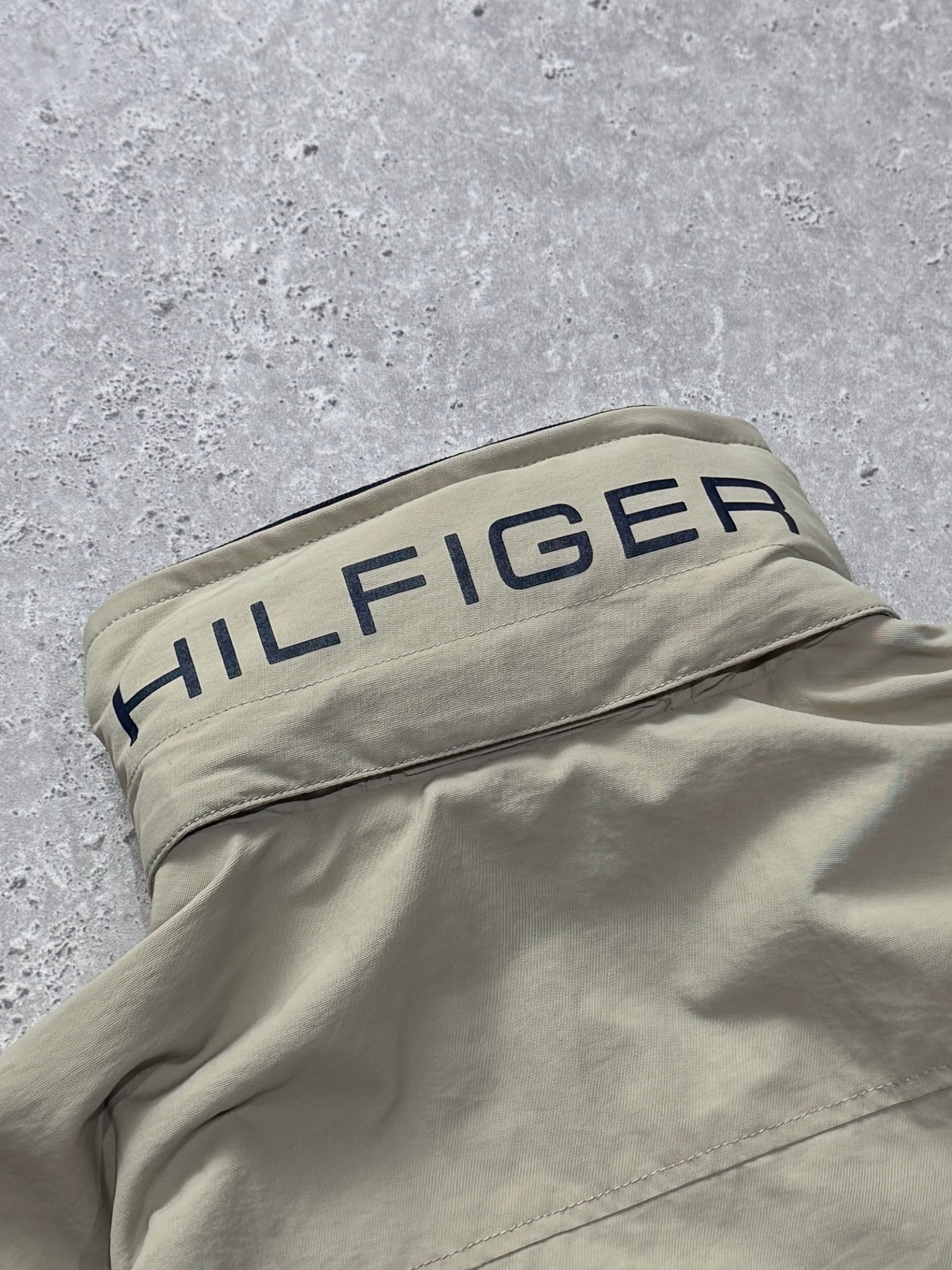 Vintage 2000s Tommy Hilfiger Windbreaker Jacket (M)
