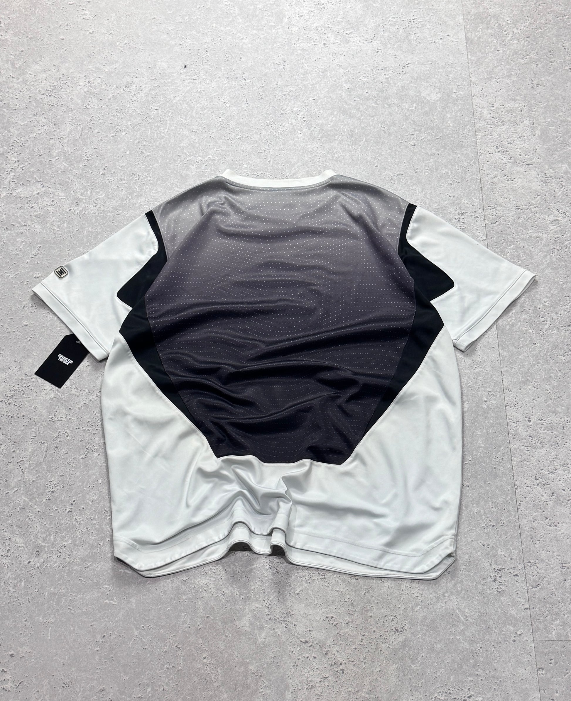 Vintage 2000s Nike Shox Training Tee (L)