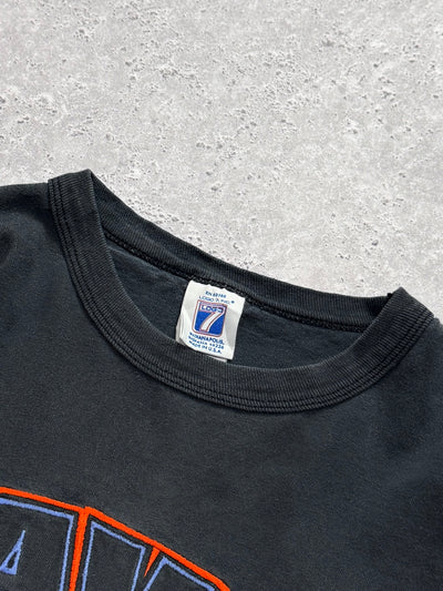 Vintage 90s Cleveland Cavaliers Embroidered NBA Tee (L)