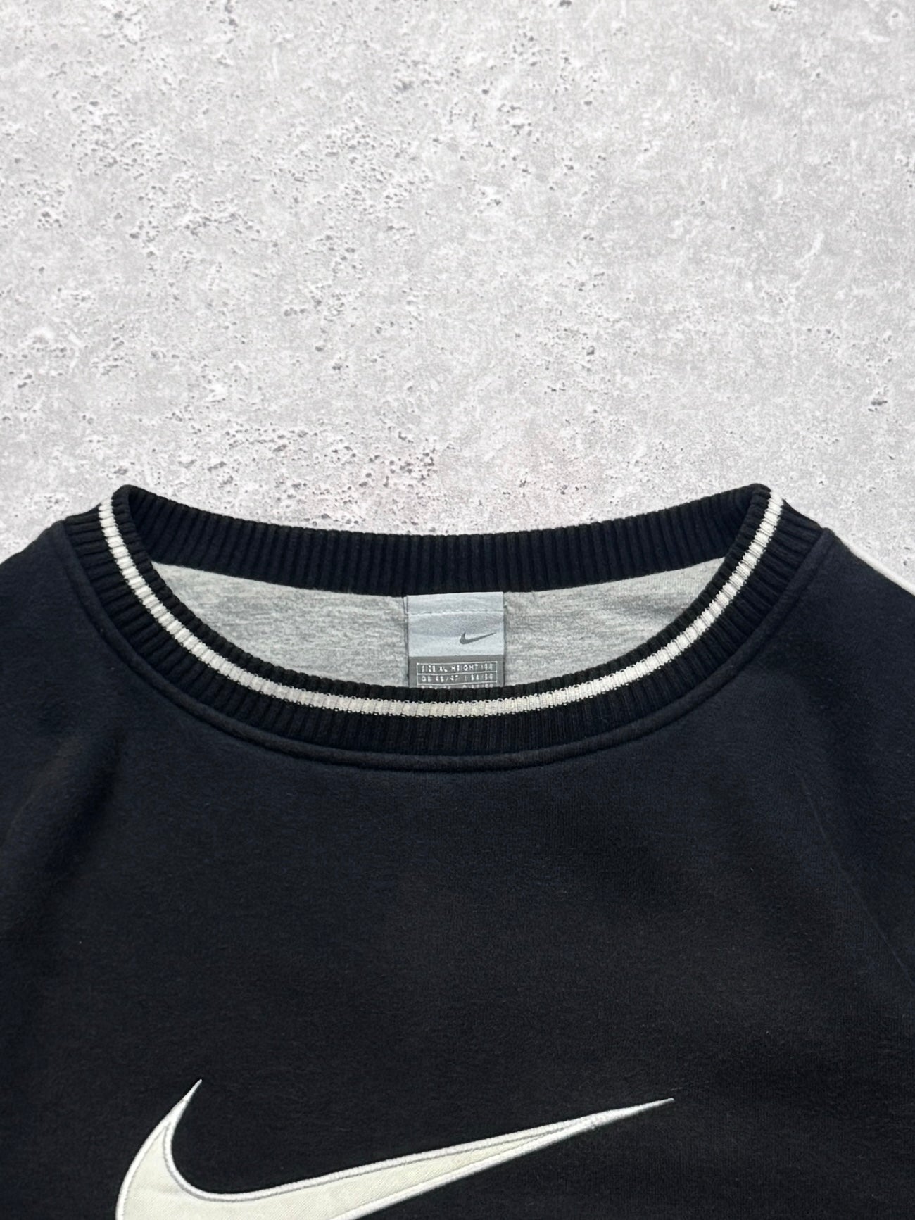Vintage 2000s Nike Swoosh Embroidered Sweater (XL)