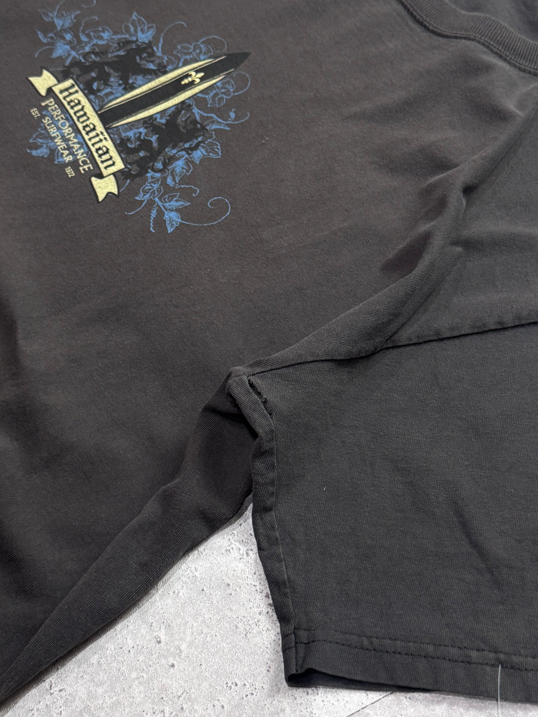 Vintage 2000s Hawaiian Surfwear Tee (L)