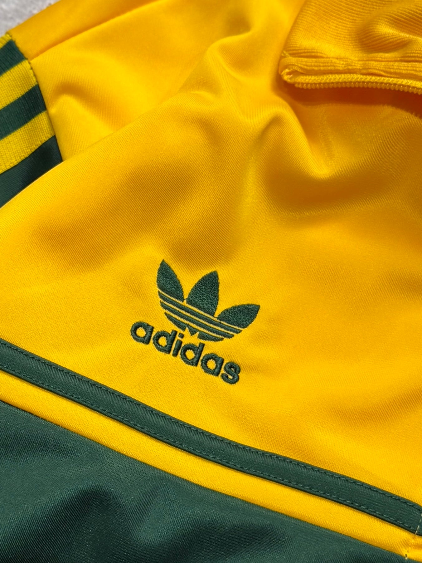 Vintage 2000s Adidas X Australia Track Jacket (M)