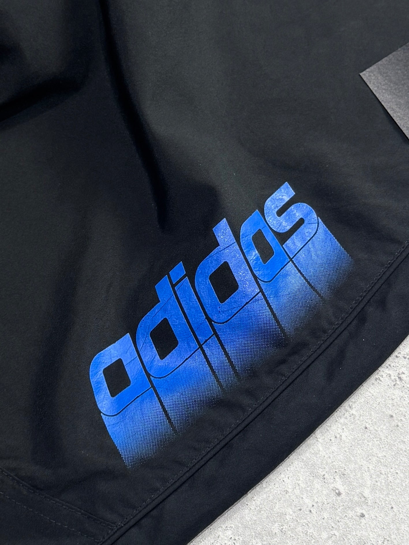 Vintage Y2K Adidas 3/4 Track Shorts (S)