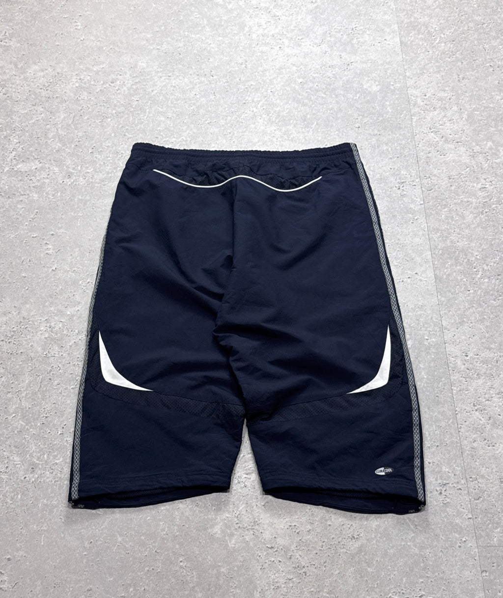 Vintage 2000s Adidas Adjustable 3/4 Track Shorts (L)