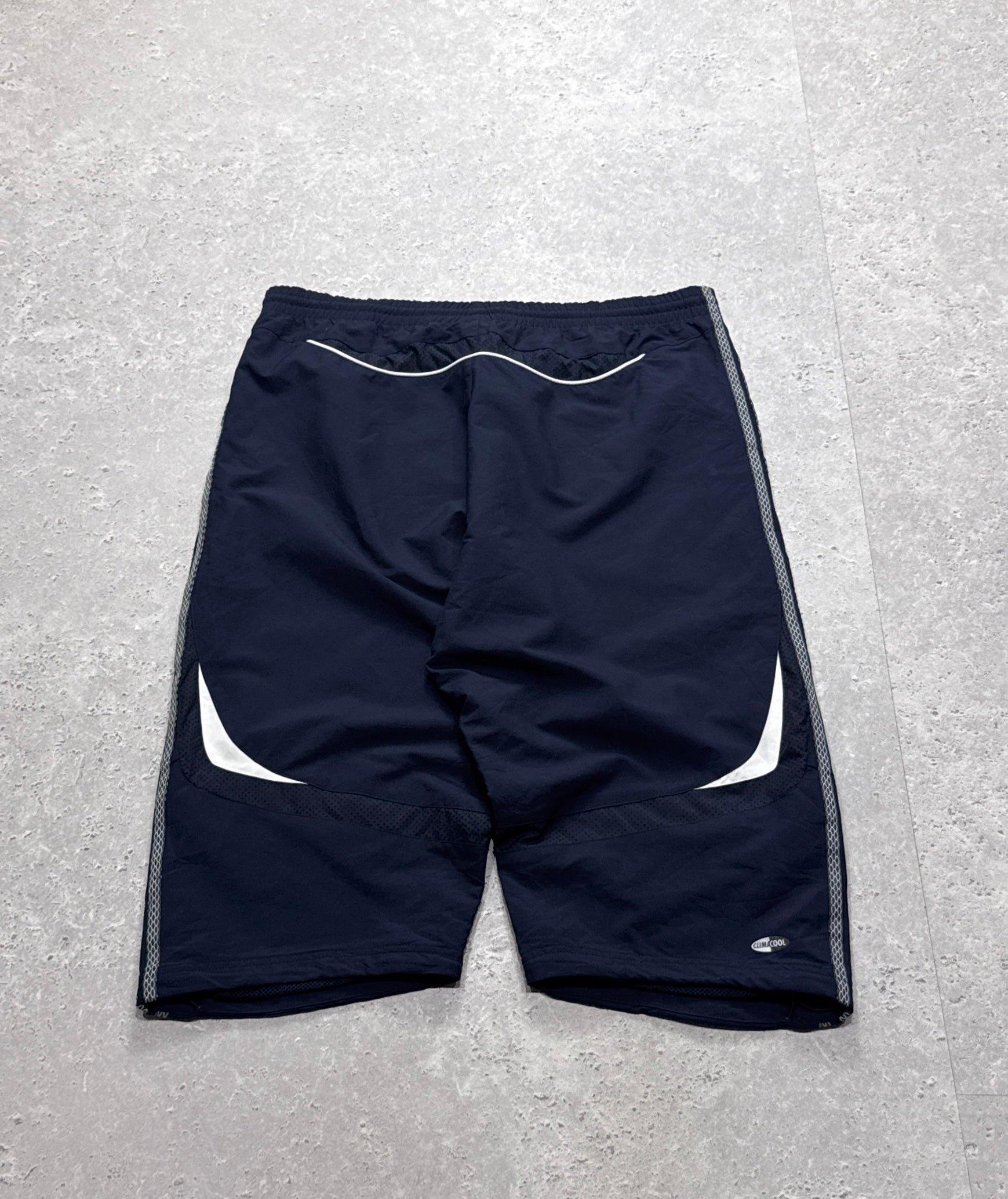 Vintage 2000s Adidas Adjustable 3/4 Track Shorts (L)