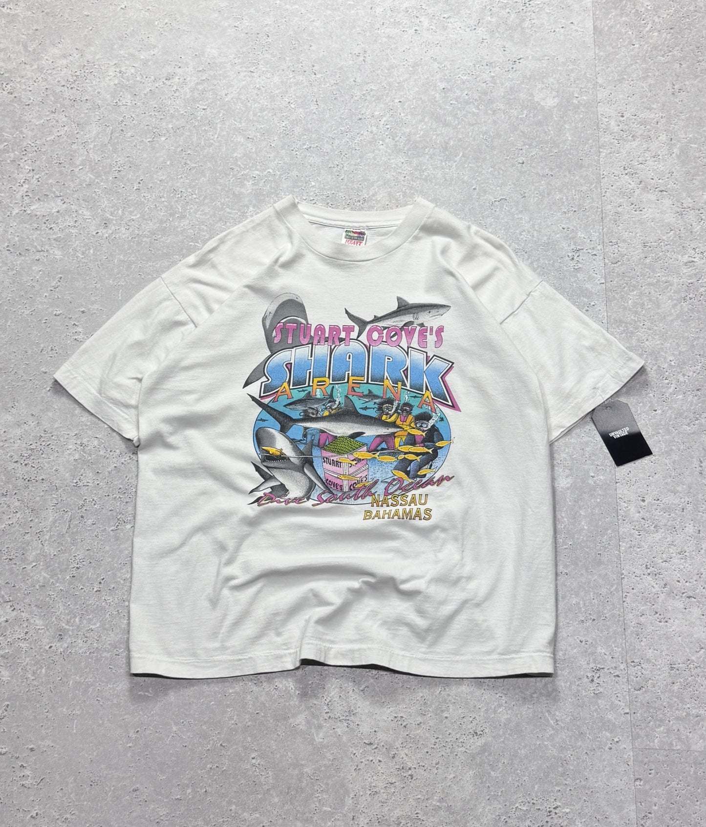 Vintage 90s Bahamas Shark Arena Destination Tee (XL)
