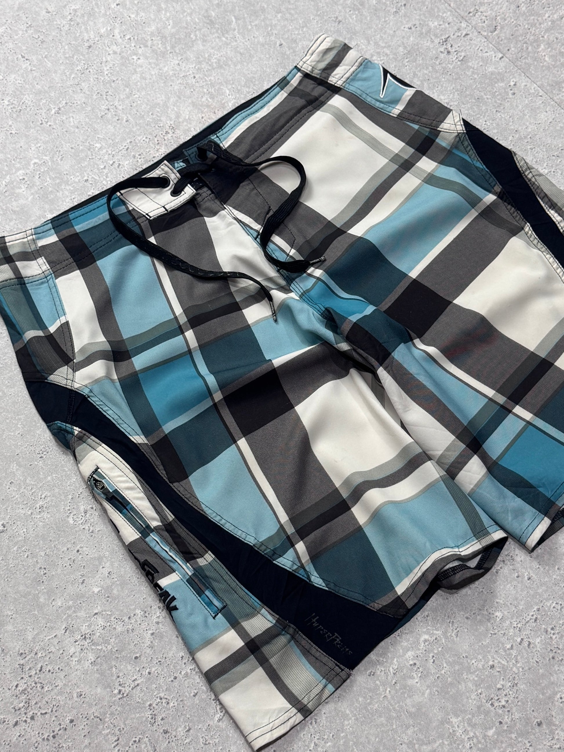 Vintage Y2K O’Neill Plaid Board Shorts (34”)