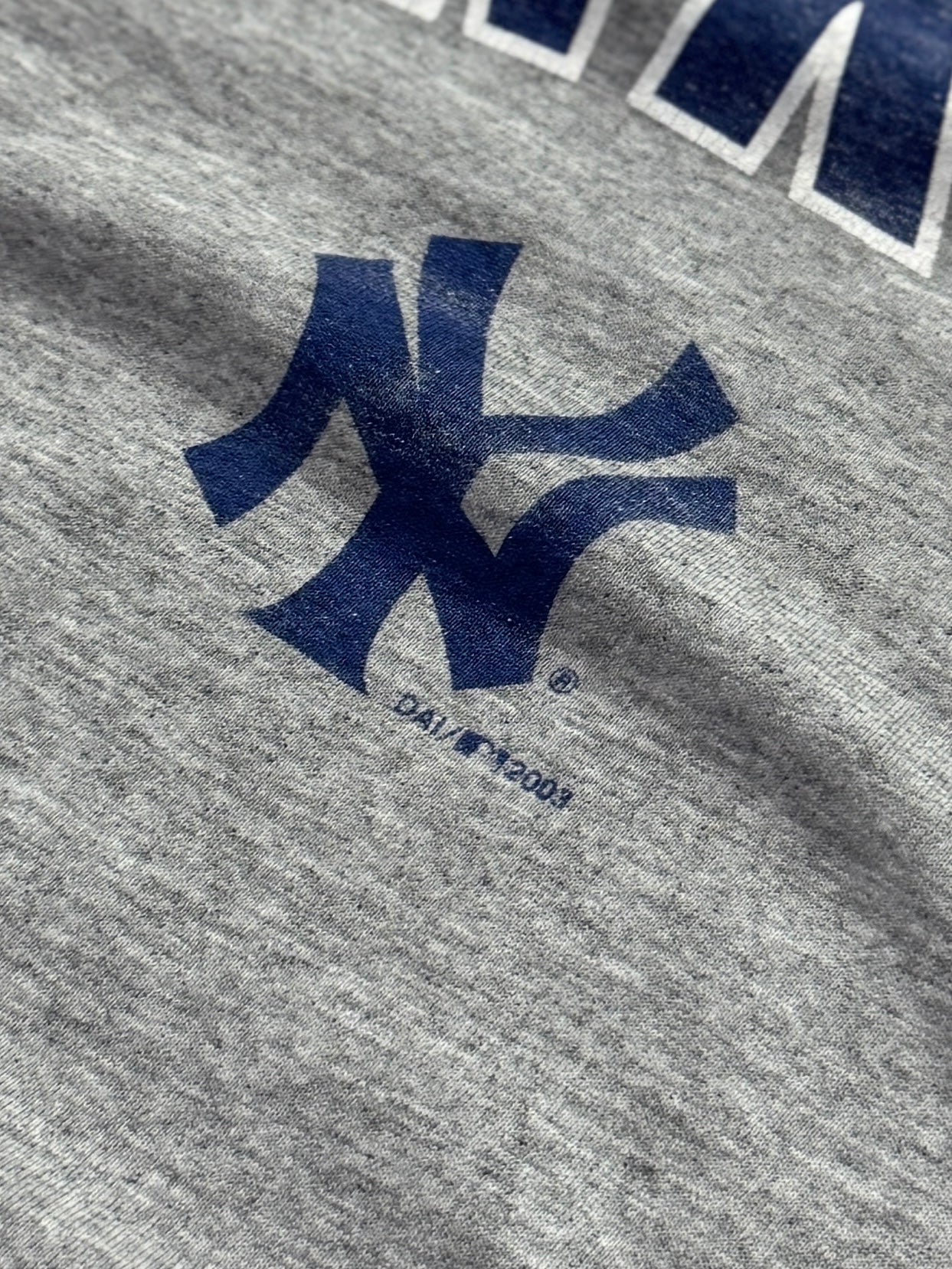Vintage 2000s New York Yankees Ringer Tee (L)