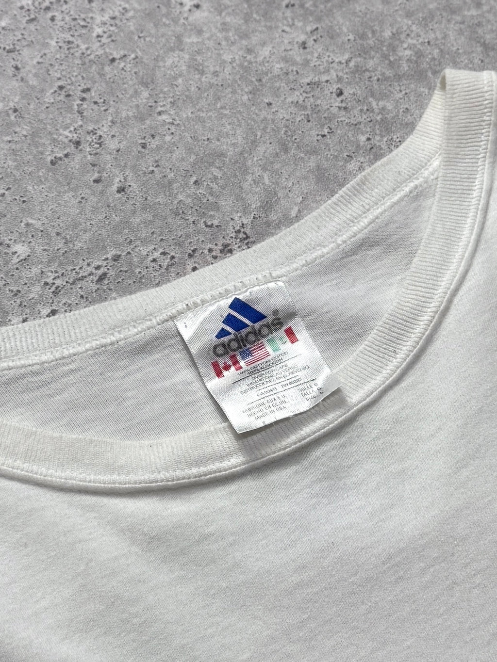 Vintage 90s Adidas Logo Tee (M)
