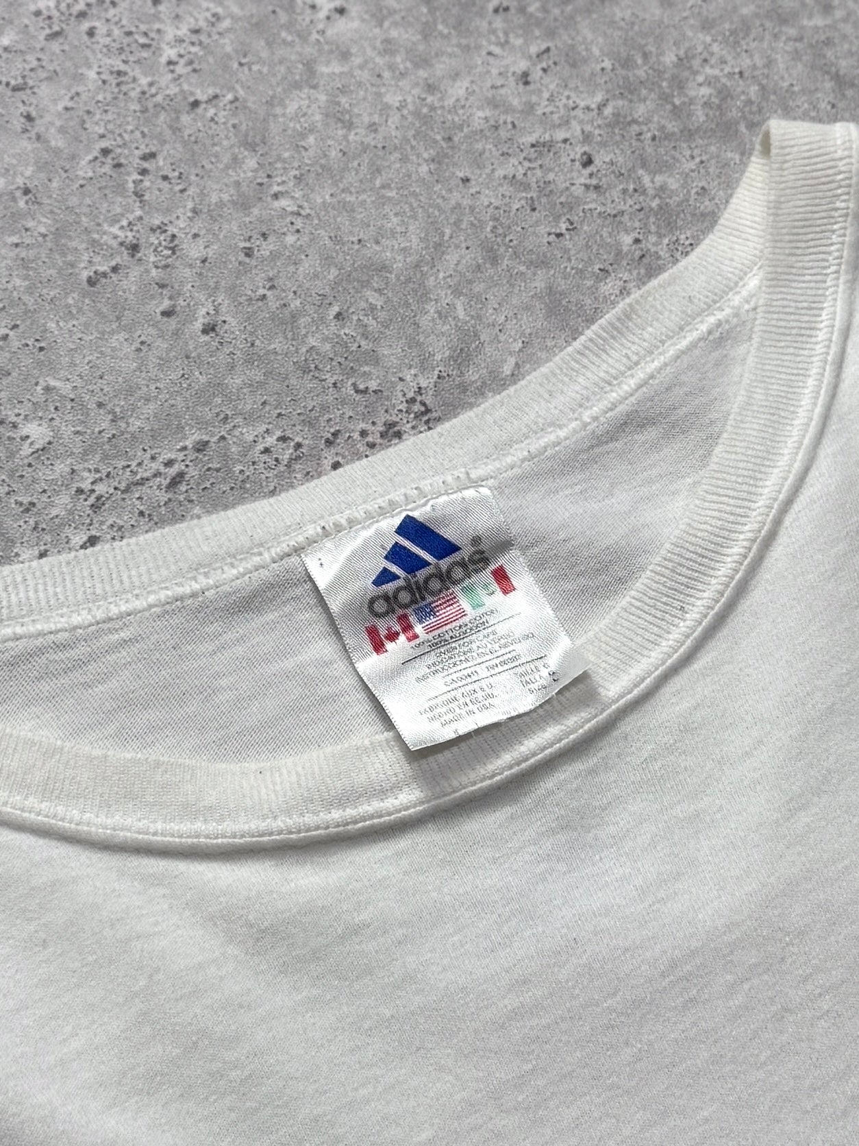 Vintage 90s Adidas Logo Tee (M)