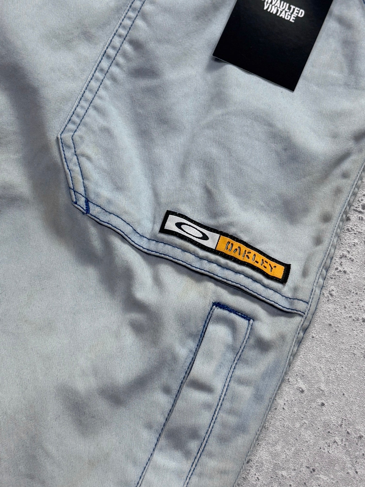 Vintage 2000s Oakley Software Cargo Shorts (30”)