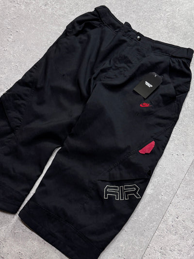 Vintage 2000s Nike Air 3/4 Track Shorts (M)
