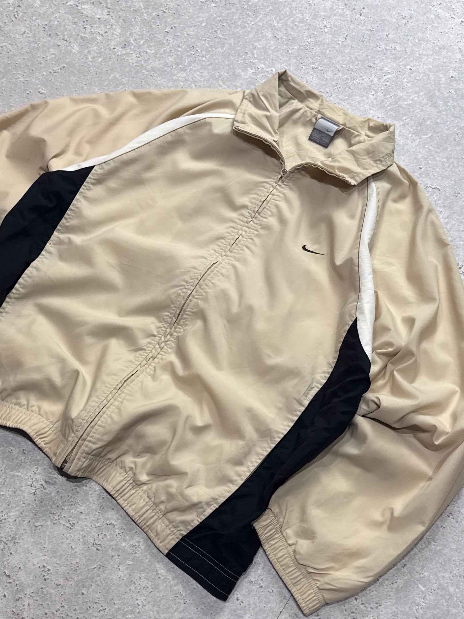 Vintage 2000s Nike Windbreaker Jacket (L)