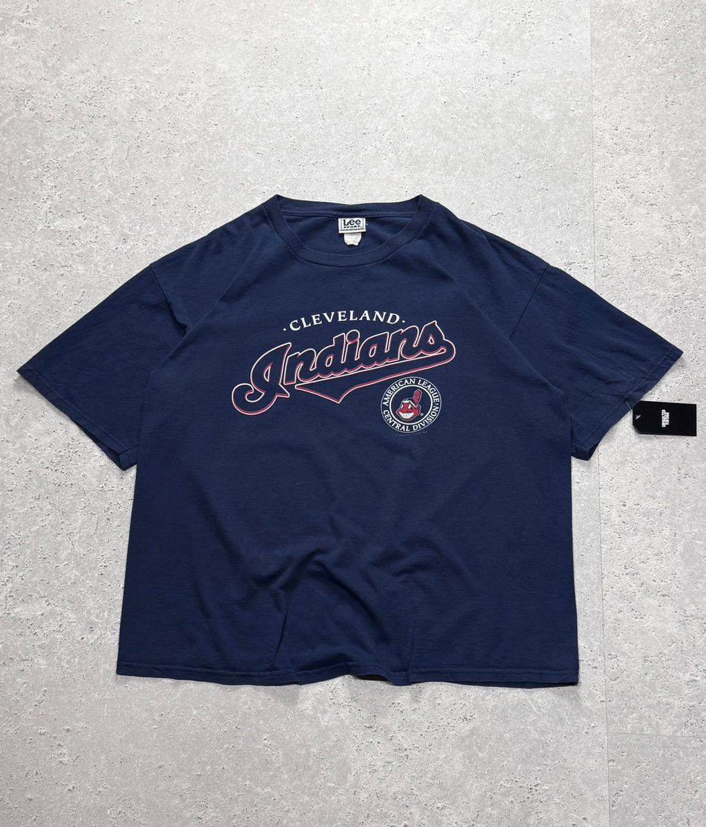 Vintage 2000s Cleveland Indians MLB Tee (2XL)