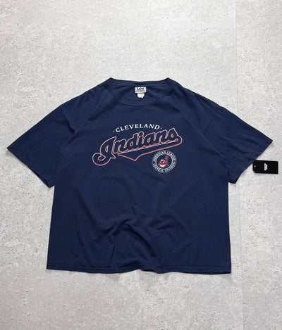 Vintage 2000s Cleveland Indians MLB Tee (2XL)