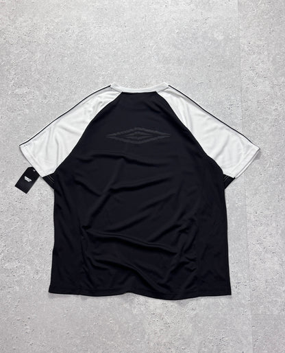 Vintage 2000s Umbro Training Tee (XL)