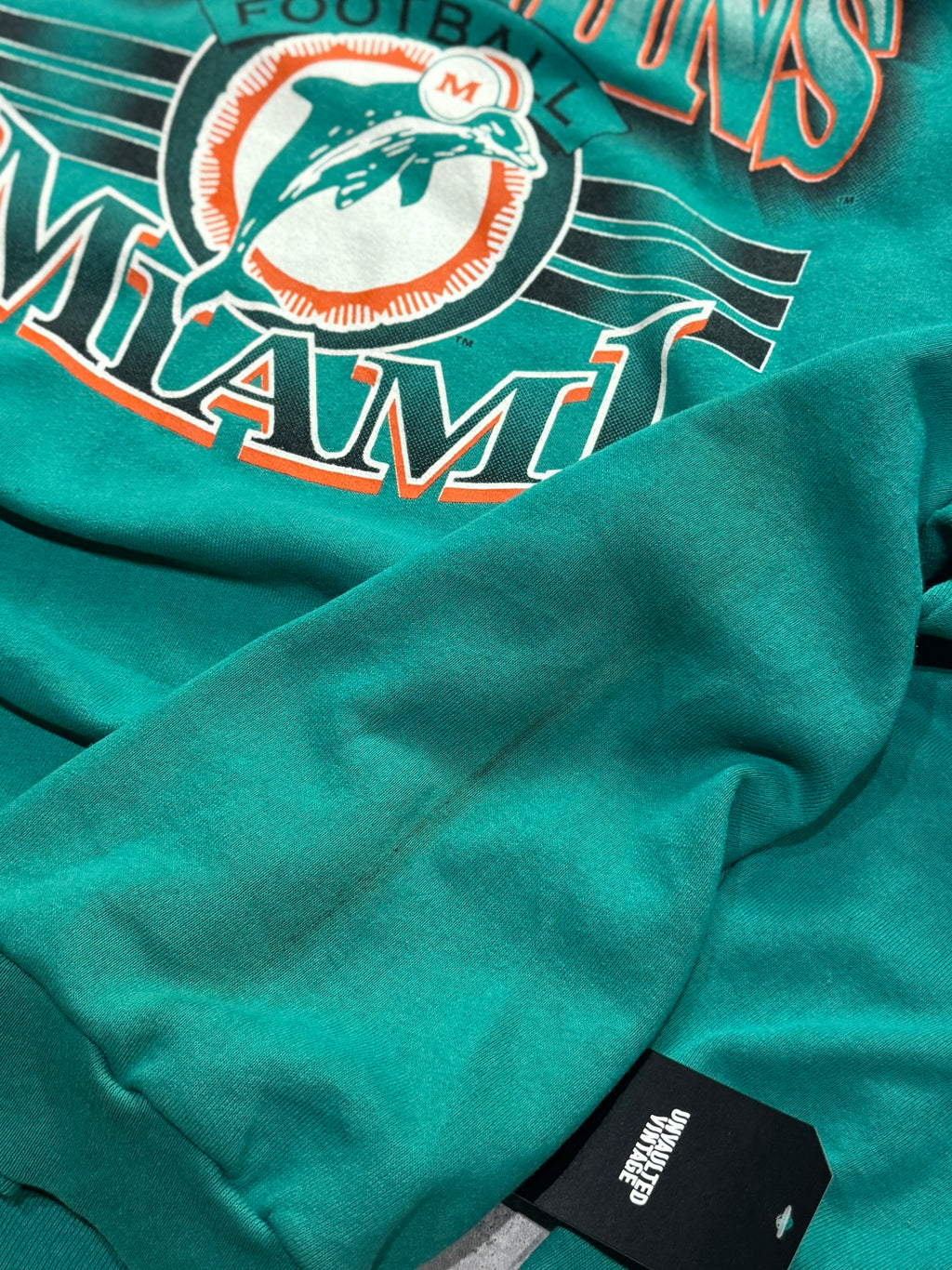 Vintage 90s Miami Dolphins NFL Sweater (L)