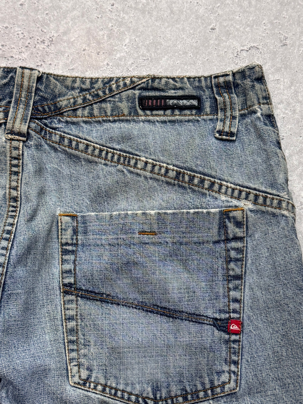 Vintage 2000s Quiksilver Denim Jorts (34")