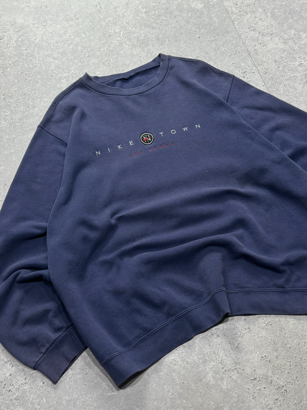 Vintage 90s Nike Town Embroidered Sweater (XL)