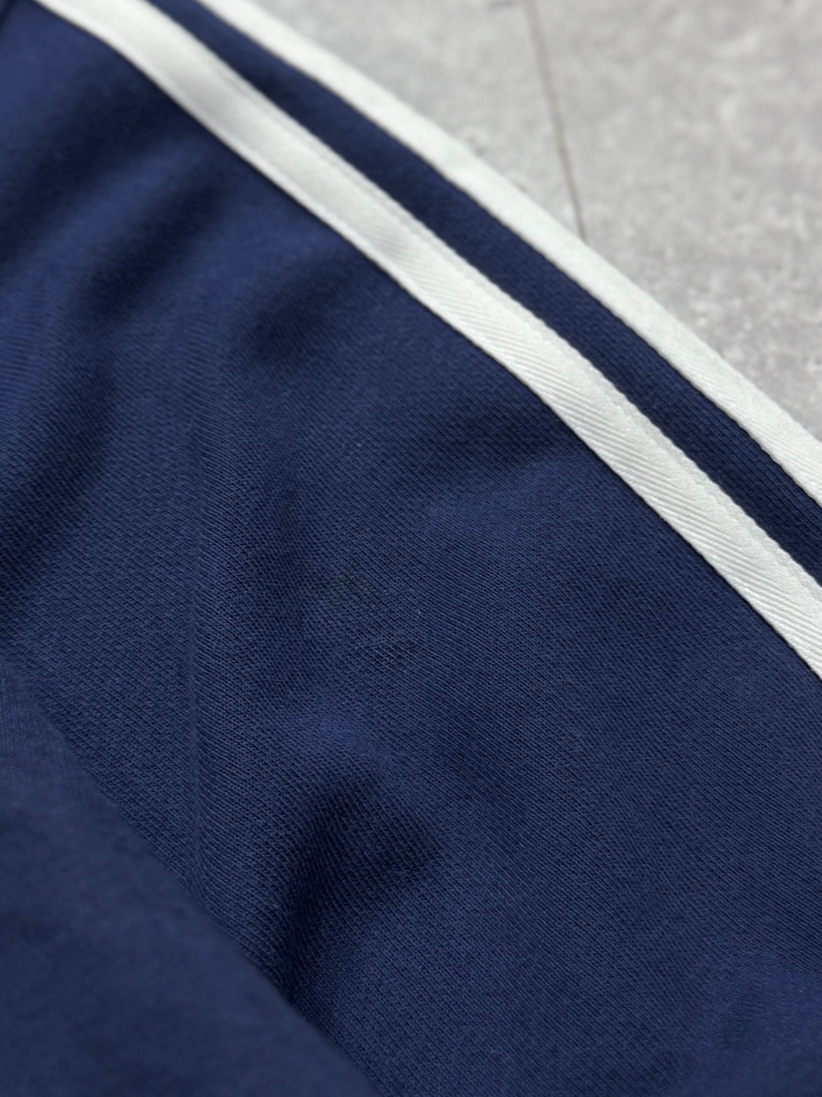 Vintage 90s Adidas Essential Sweater (XL)