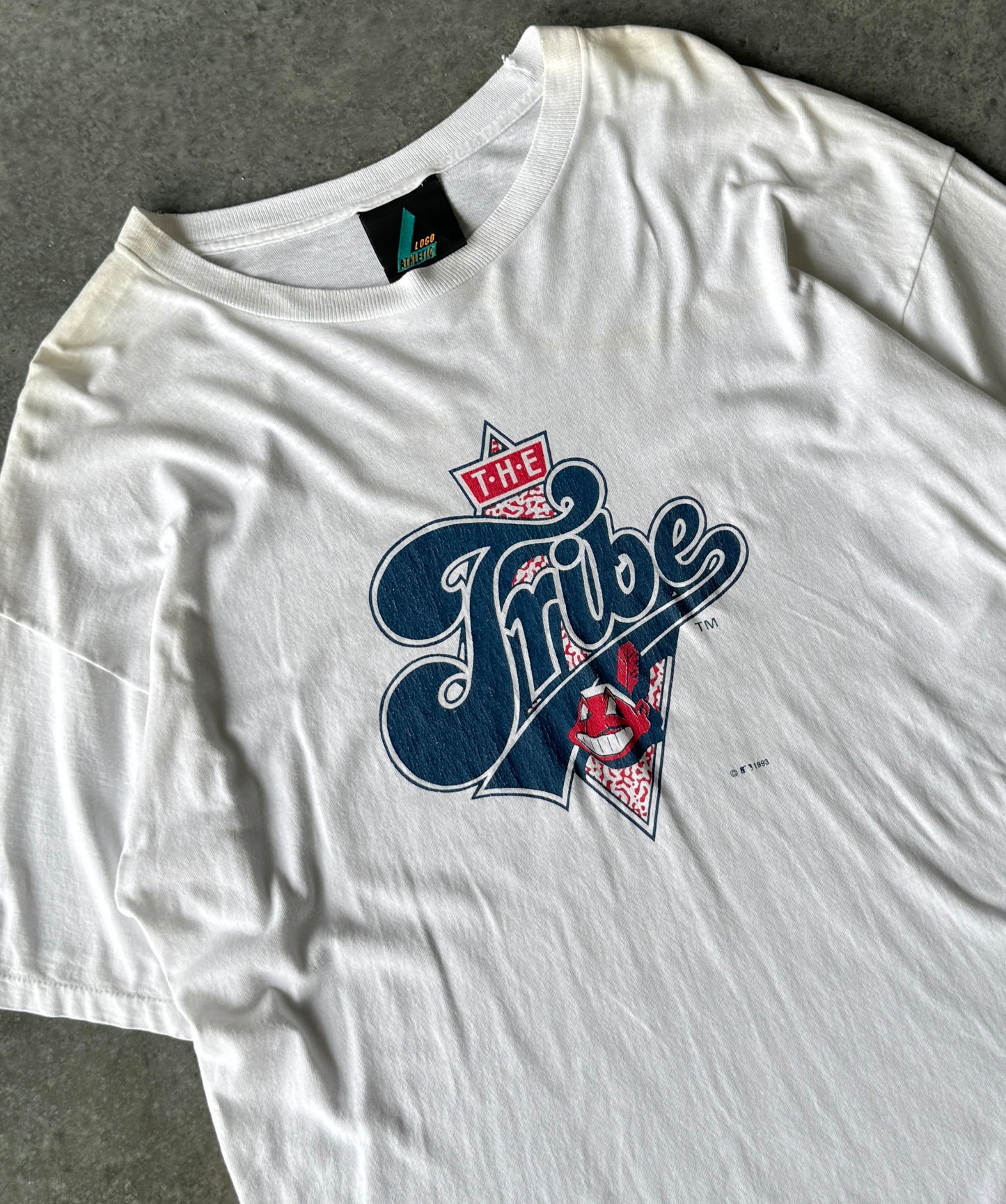 Vintage 90s Cleveland Indians MLB Tee (L)