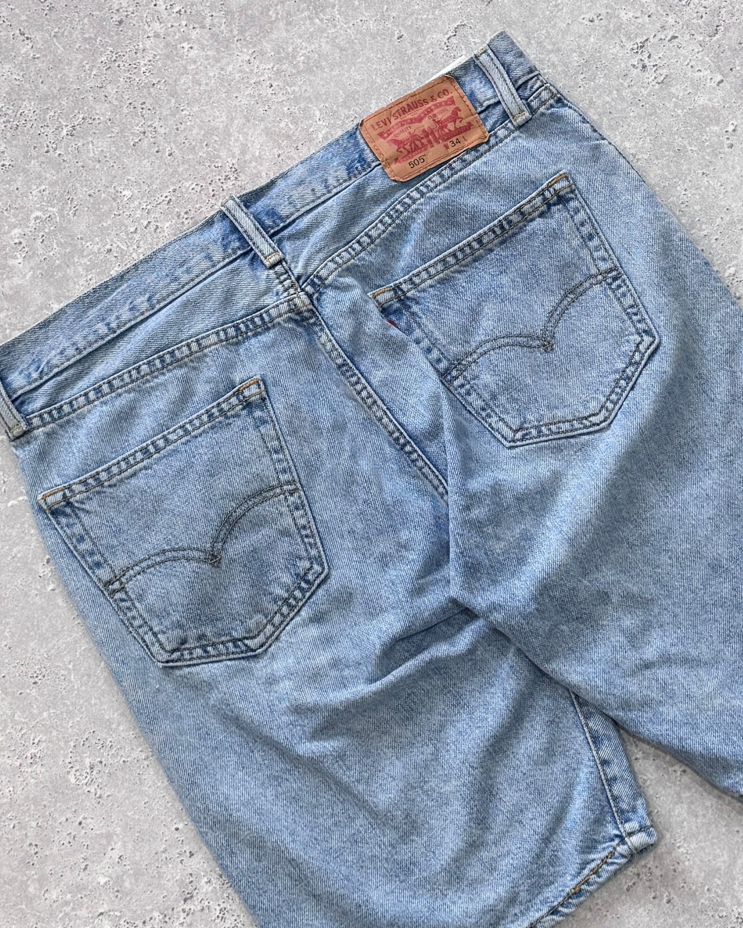 Vintage 00s Levi's Denim Jorts (36")