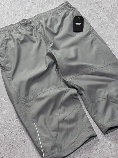 Vintage 2000s Nike Adjustable 3/4 Track Shorts (XL)
