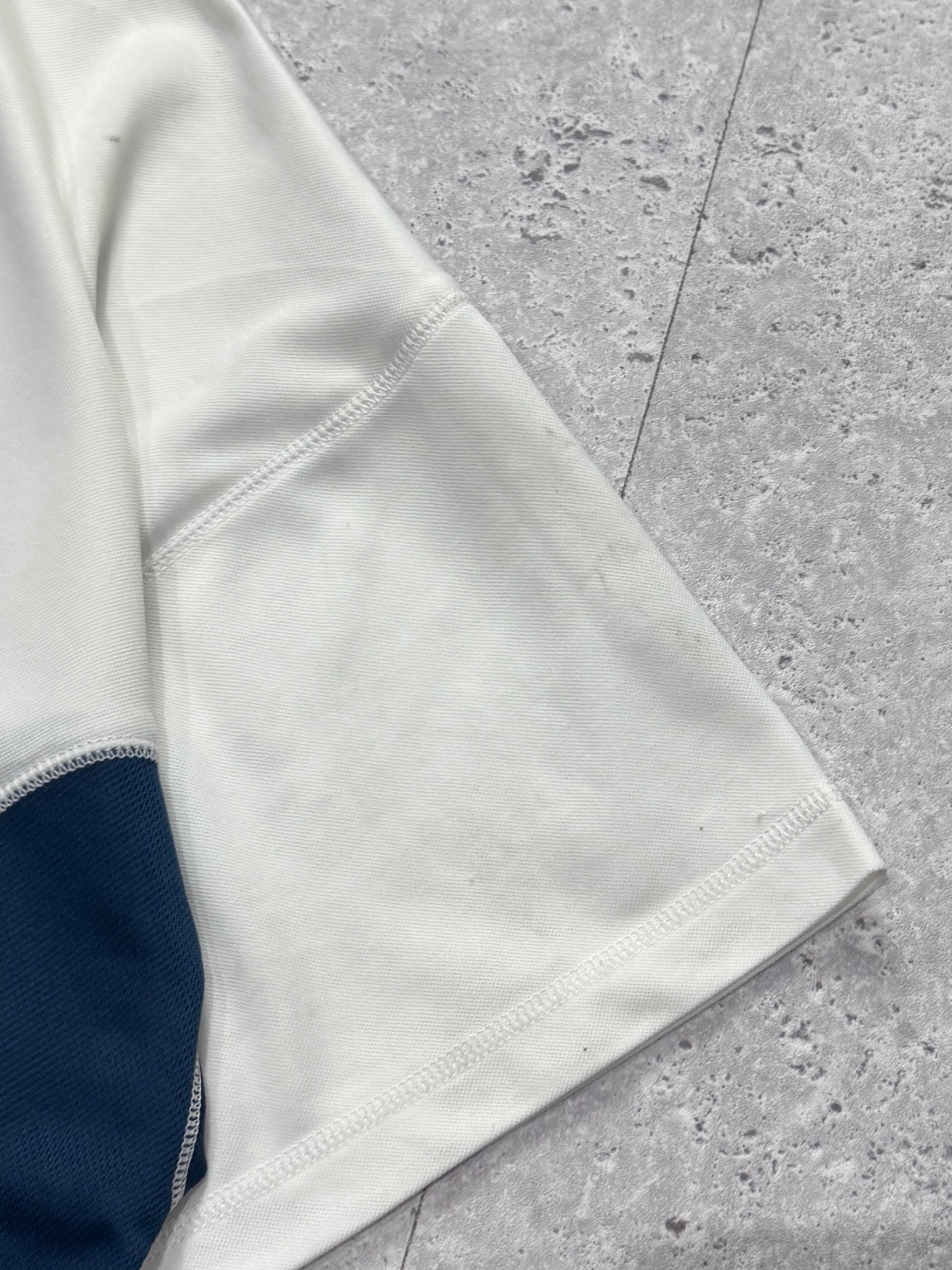 Vintage 1999 Umbro England Football Jersey (XL)