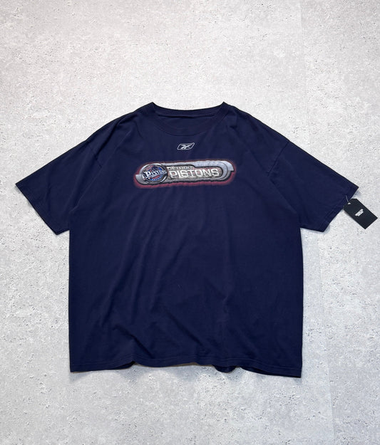 Vintage 2000s Reebok X Detroit Pistons NBA Tee (2XL)