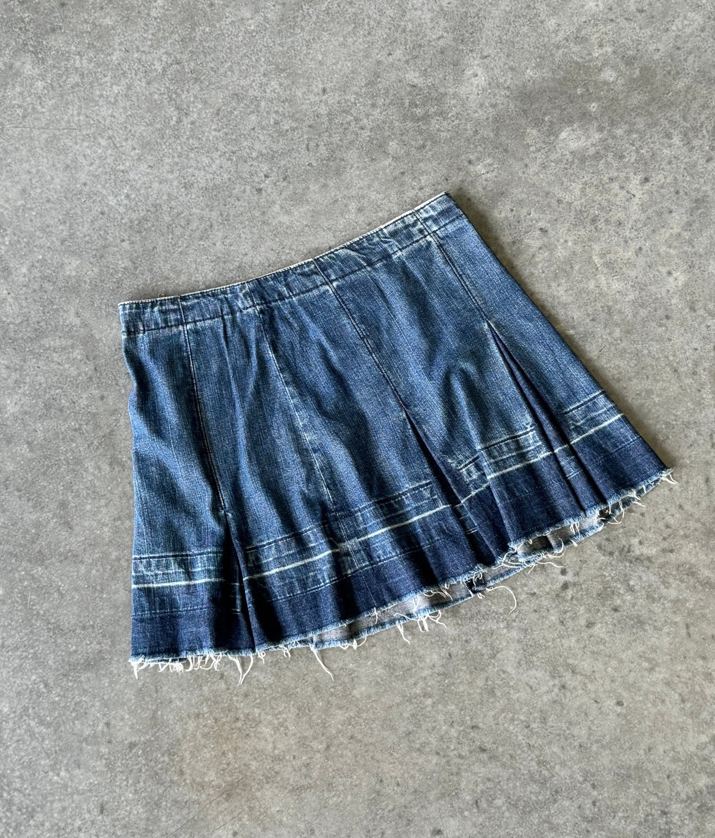 Vintage Denim Mini Skirt (L)