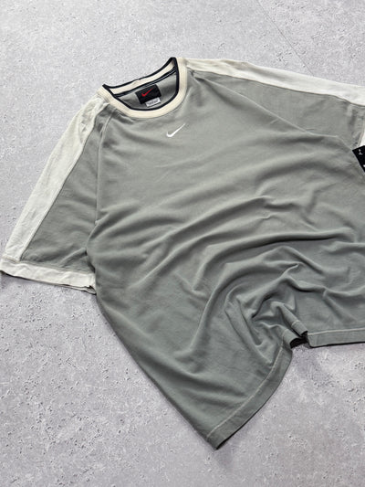 Vintage 2000s Nike Centre Swoosh Tee (XL)