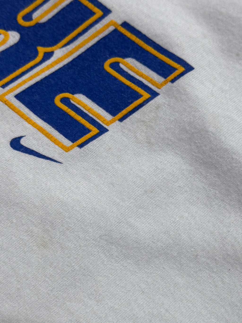 Vintage 90s Nike Spellout Tee (XL)