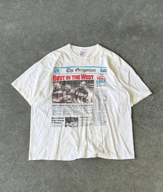 *RARE* Vintage 92' NBA Finals Newspaper Tee (L)