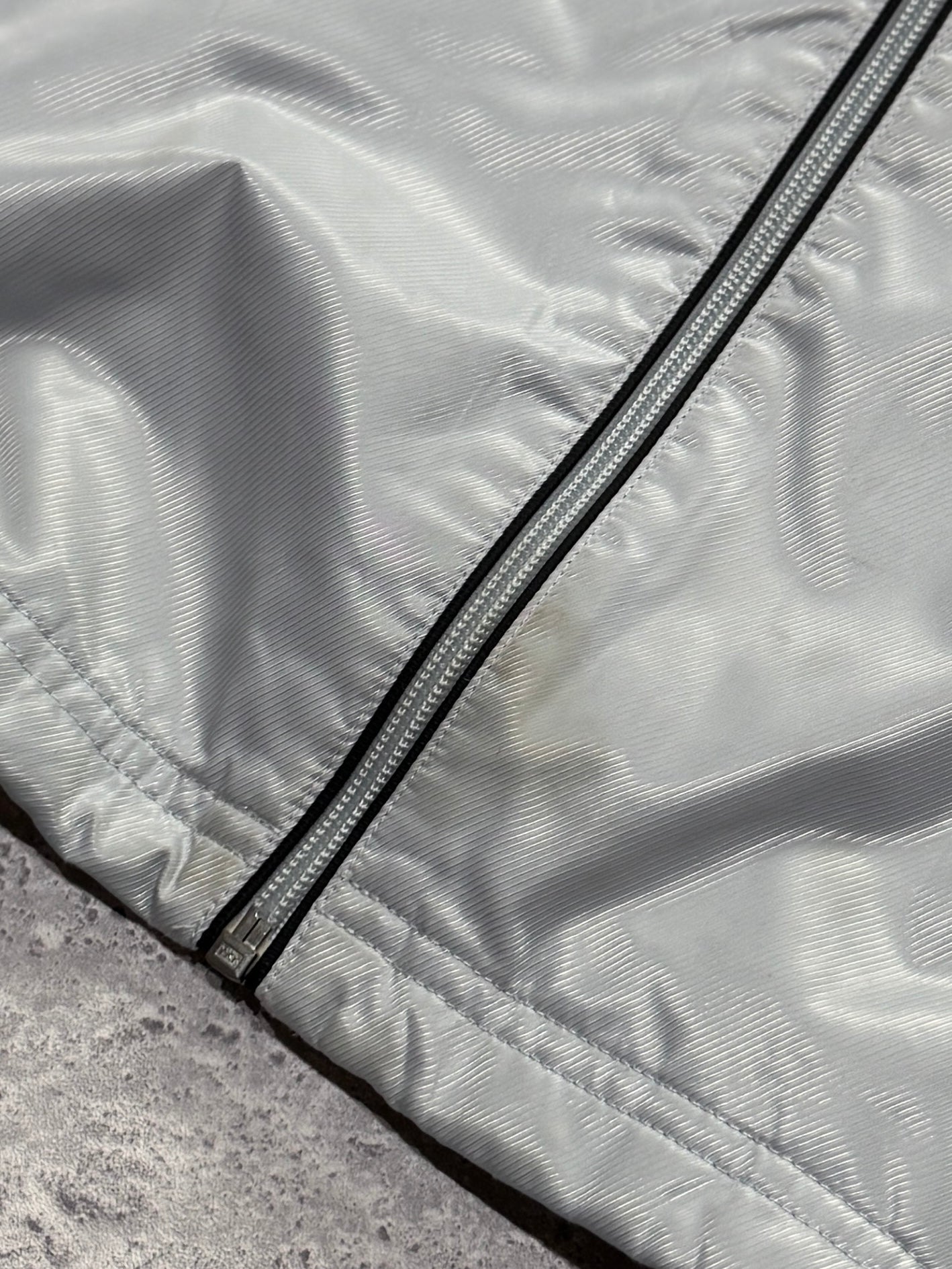 Vintage 90s Champion Windbreaker Jacket (L)