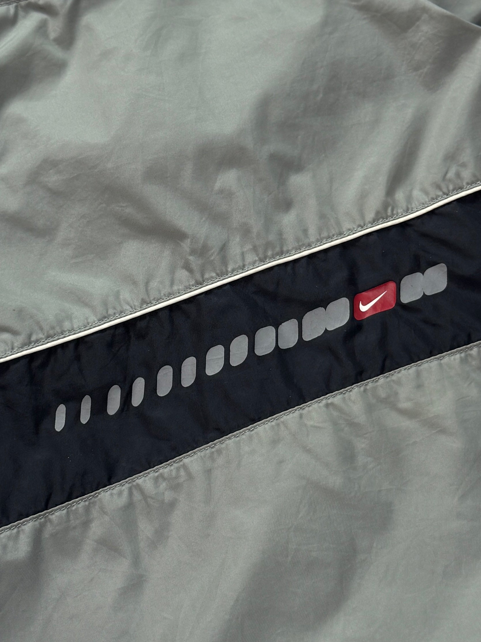 Vintage 2000s Nike Windbreaker Jacket (L)