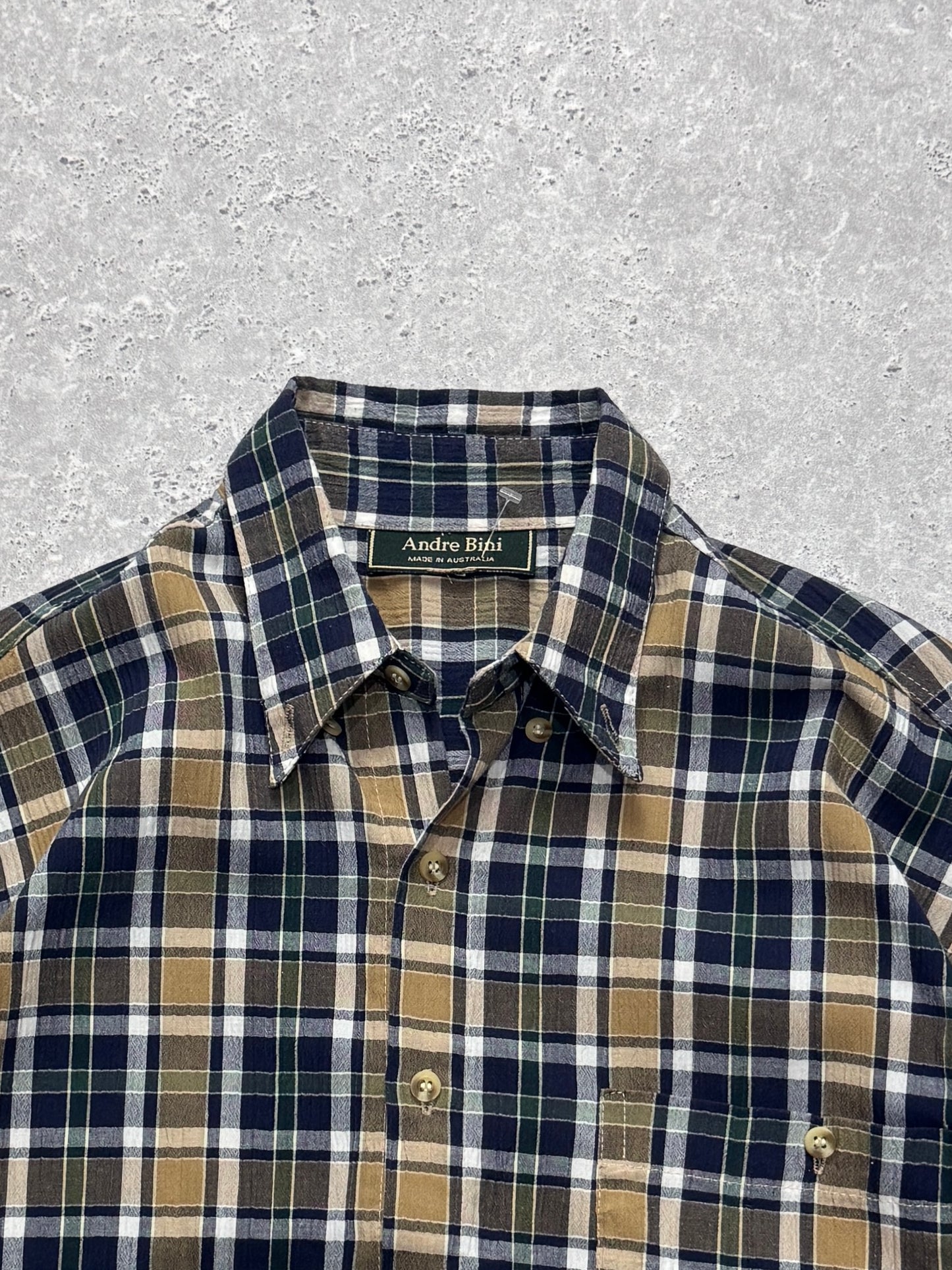 Vintage 90s Australian Made Button Up Shirt (XL)