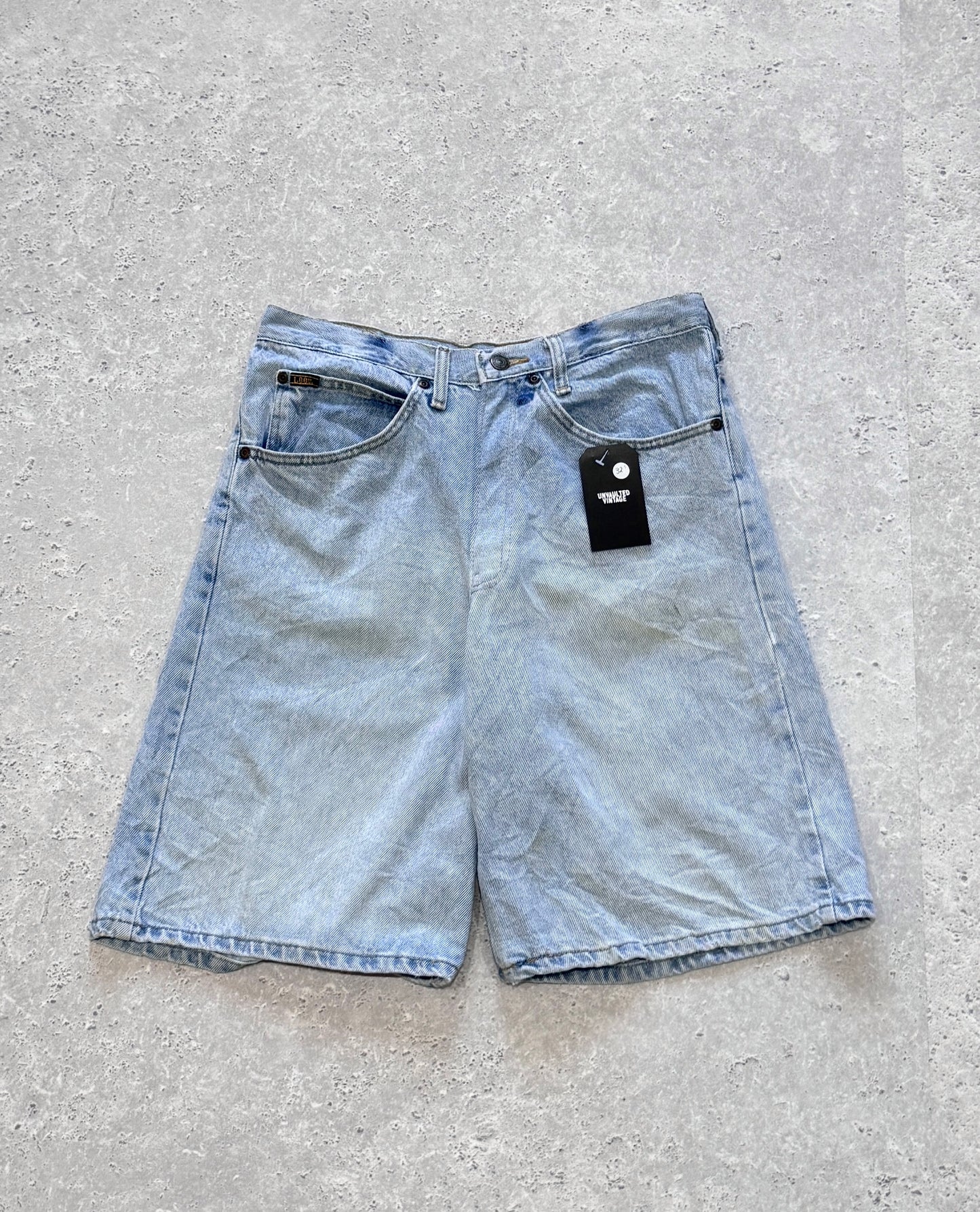 Vintage 00s Lee Denim Jorts (32")